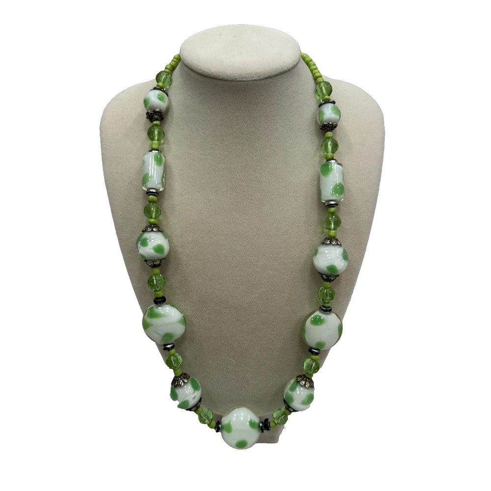 Vintage Style Green White‎ Lampwork Glass Beaded Statement Necklace 18"